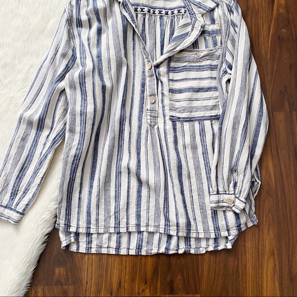 Summer Breeze Stripe Pullover In Black 